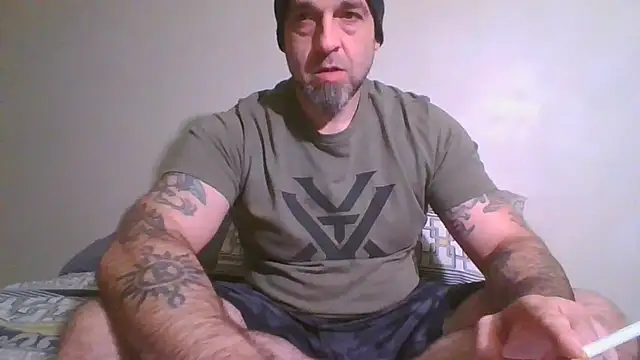 Snapshot of sammy_sin chatting on 12-23-24, 02:17 sammy sin online show from 12-23-24, 02:17