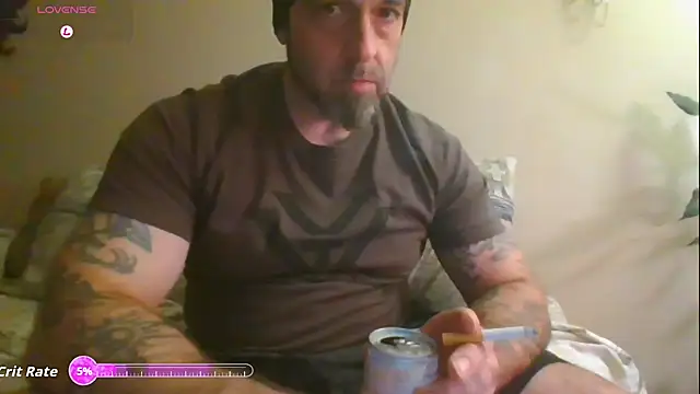 Snapshot of sammy_sin chatting on 12-13-25, 10:37 sammy sin online show from 12-13-25, 10:37