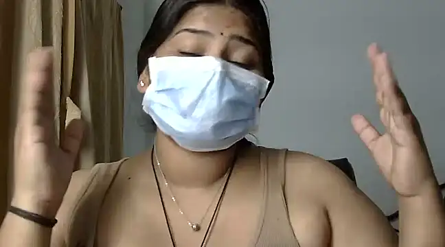 Snapshot of cutelady65 chatting on 02-07-25, 02:15 cutelady65 online show from 02-07-25, 02:15