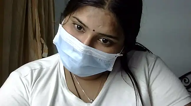 Snapshot of cutelady65 chatting on 02-08-25, 06:12 cutelady65 online show from 02-08-25, 06:12