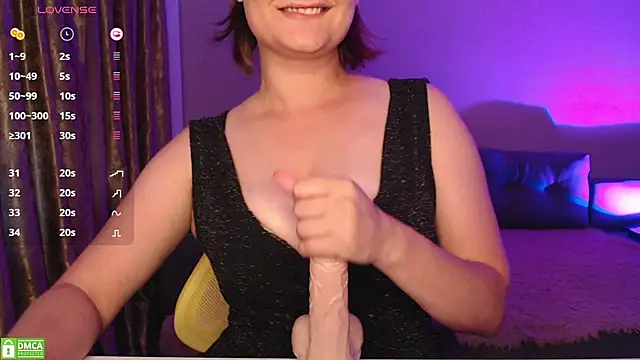 Snapshot of VerySweetKate111 chatting on 07-07-26, 04:00 VerySweetKate111 online show from 07-07-26, 04:00