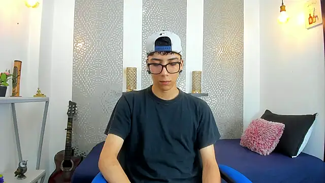 Nikolay Gregori online show from 03-14-25, 04:10