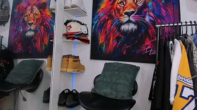 Snapshot of Pantera_black_21 chatting on 02-07-26, 03:54 Pantera black 21 online show from 02-07-26, 03:54