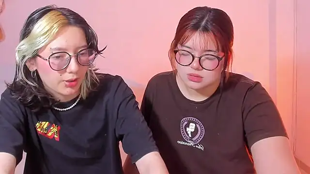 Snapshot of Gaby_Danna chatting on 03-09-25, 12:21 Gaby Danna online show from 03-09-25, 12:21