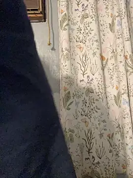 Miguel16i online show from 03-08-25, 03:17