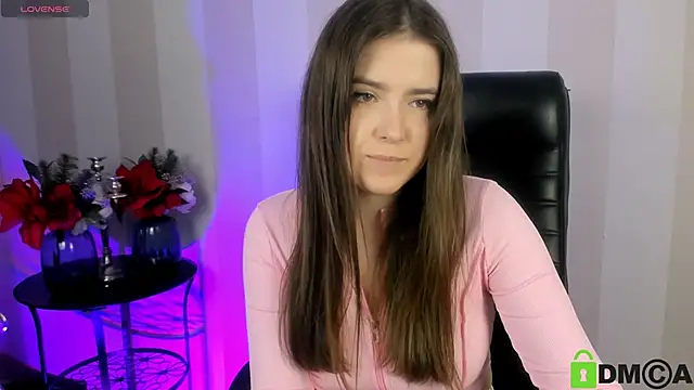 Snapshot of Haley_Gars chatting on 09-28-25, 01:27 Haley Gars online show from 09-28-25, 01:27