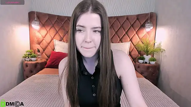 Haley Gars online show from 07-18-26, 02:54
