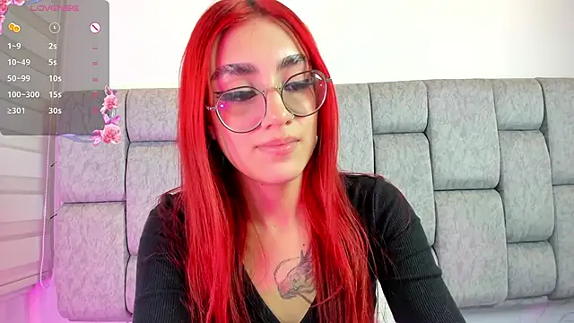 Snapshot of cherrywelll chatting on 03-07-25, 10:13 cherrywelll online show from 03-07-25, 10:13