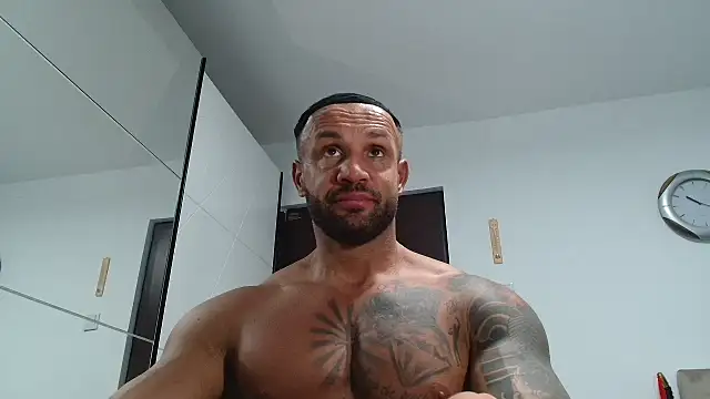 Magnificmuscles89 online show from 01-31-26, 08:18