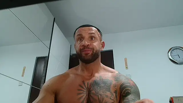 Magnificmuscles89 online show from 02-23-26, 03:42