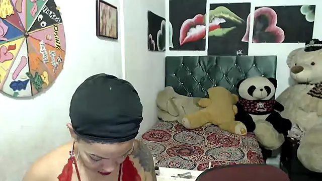 manzanahot9 online show from 03-09-25, 07:48