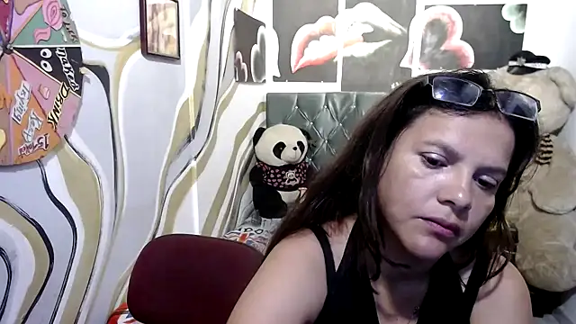 manzanahot9 online show from 09-26-25, 11:36