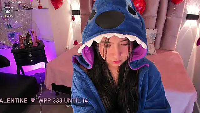 Snapshot of NikyBrookss chatting on 02-15-25, 10:11 NikyBrookss online show from 02-15-25, 10:11