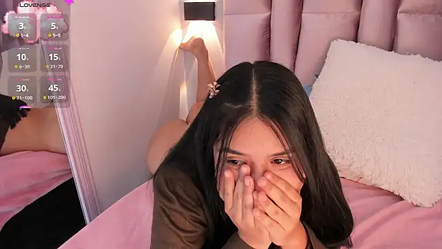 Snapshot of NikyBrookss chatting on 03-15-25, 01:29 NikyBrookss online show from 03-15-25, 01:29