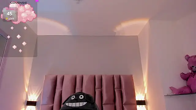 Snapshot of NikyBrookss chatting on 09-16-25, 10:27 NikyBrookss online show from 09-16-25, 10:27