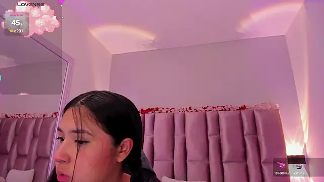 Snapshot of NikyBrookss chatting on 09-30-25, 11:04 NikyBrookss online show from 09-30-25, 11:04