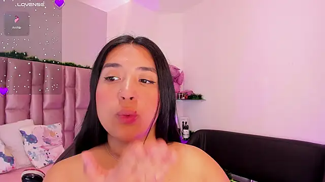 Snapshot of NikyBrookss chatting on 11-25-25, 11:21 NikyBrookss online show from 11-25-25, 11:21