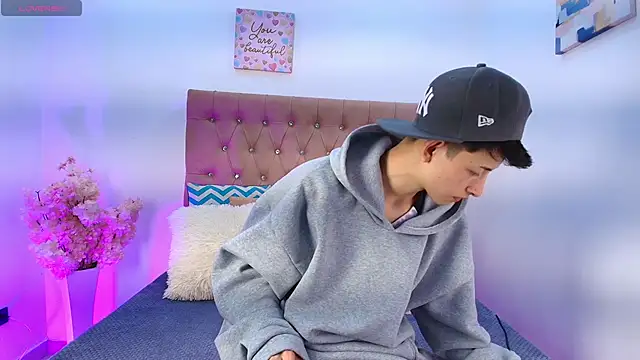 MaikCarver online show from 09-13-25, 01:00