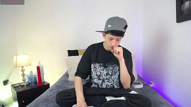 MaikCarver online show from 09-22-25, 01:02