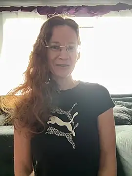 Snapshot of AnnikaRose chatting on 01-17-25, 12:31 AnnikaRose online show from 01-17-25, 12:31