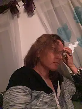 Snapshot of AnnikaRose chatting on 11-28-25, 06:49 AnnikaRose online show from 11-28-25, 06:49