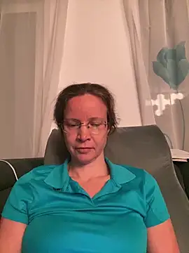 Snapshot of AnnikaRose chatting on 01-06-26, 06:50 AnnikaRose online show from 01-06-26, 06:50