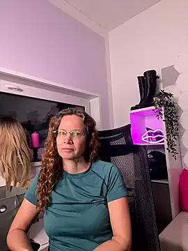 Snapshot of AnnikaRose chatting on 01-10-26, 07:48 AnnikaRose online show from 01-10-26, 07:48