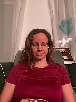 Snapshot of AnnikaRose chatting on 01-13-26, 06:51 AnnikaRose online show from 01-13-26, 06:51