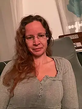 AnnikaRose online show from 01-16-26, 06:50