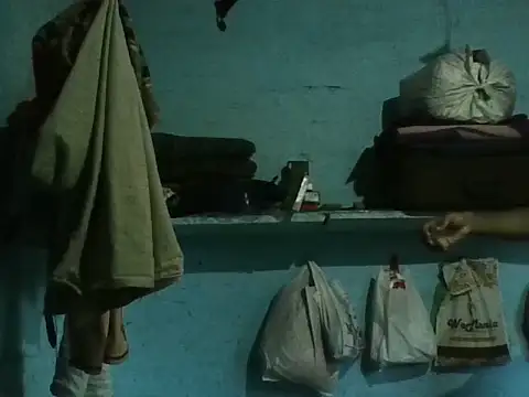 Snapshot of sexyshivamhot chatting on 09-28-25, 12:49 sexyshivamhot online show from 09-28-25, 12:49