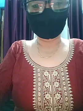 Aishwaryaa 69 online show from 10-03-25, 03:47