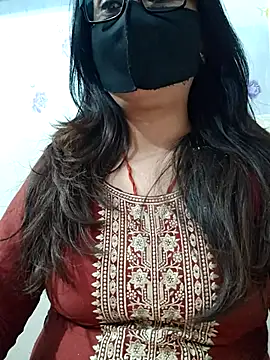 Aishwaryaa 69 online show from 03-06-26, 08:55