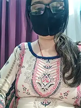 Aishwaryaa 69 online show from 04-03-26, 03:10