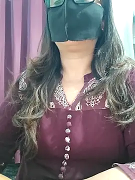 Aishwaryaa 69 online show from 04-13-26, 09:59