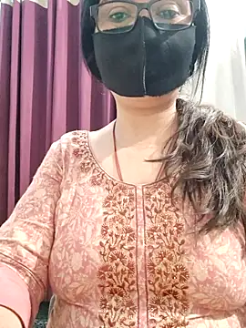 Aishwaryaa 69 online show from 05-27-26, 01:13