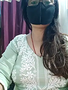 Snapshot of Aishwaryaa_69 chatting on 07-05-26, 02:29 Aishwaryaa 69 online show from 07-05-26, 02:29