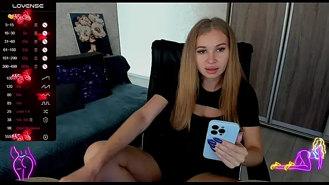  NigoNika online show from 09-22-25, 01:57