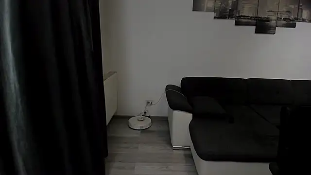 Richarddarell1 online show from 12-23-25, 06:00