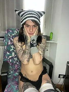 giuli zerozero online show from 01-09-25, 02:51