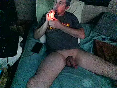 Snapshot of Jacknjimmyjohn chatting on 12-14-24, 10:02 Jacknjimmyjohn online show from 12-14-24, 10:02