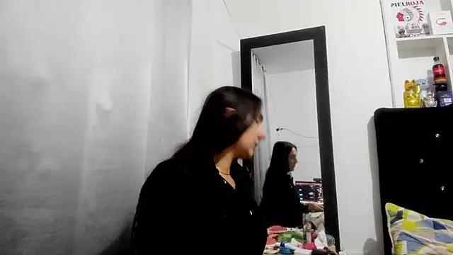 Sweet-Suck69 online show from 03-03-26, 04:18