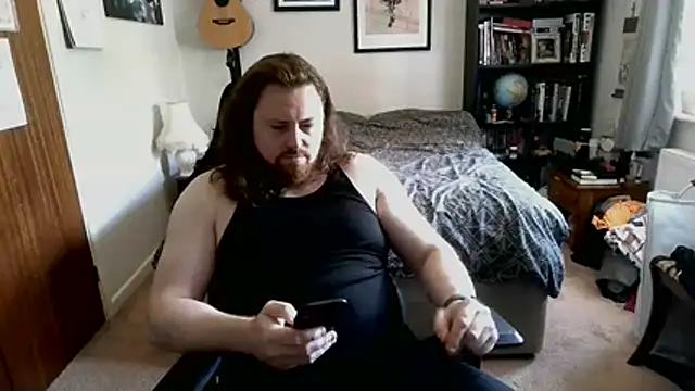 Snapshot of Hairy_Guy30 chatting on 07-18-26, 01:26 Hairy Guy30 online show from 07-18-26, 01:26