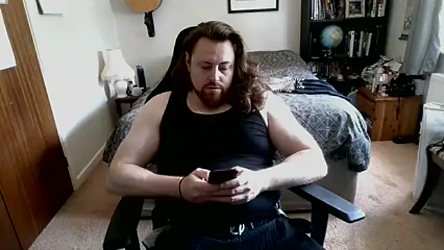 Snapshot of Hairy_Guy30 chatting on 07-19-26, 01:48 Hairy Guy30 online show from 07-19-26, 01:48