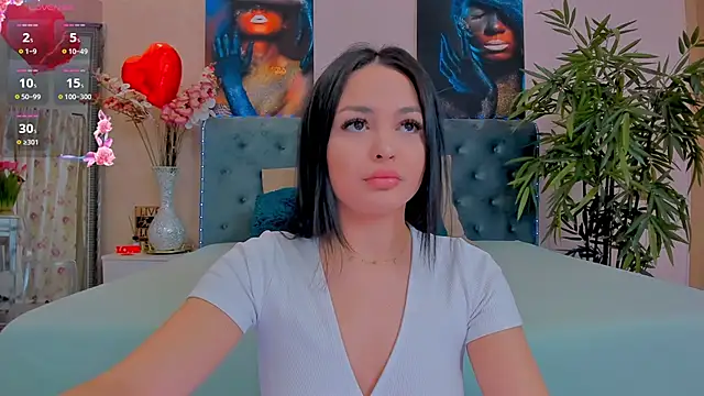 Snapshot of MichelleReys chatting on 03-10-25, 08:23 MichelleReys online show from 03-10-25, 08:23