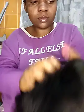 Snapshot of mloghyfsa chatting on 01-17-26, 09:25 mloghyfsa online show from 01-17-26, 09:25