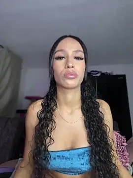 Snapshot of Miaa_love6969 chatting on 06-11-26, 12:19 Miaa love6969 online show from 06-11-26, 12:19
