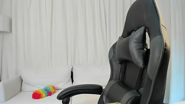 SaraDesirexo online show from 02-11-26, 03:28