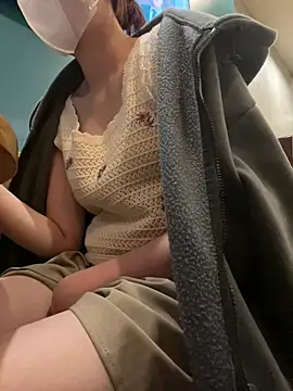 Lami Mi online show from 02-12-25, 01:16