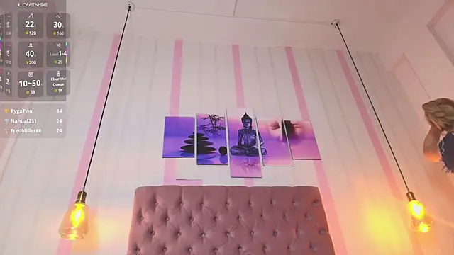 Sophia turneer online show from 03-21-25, 10:39