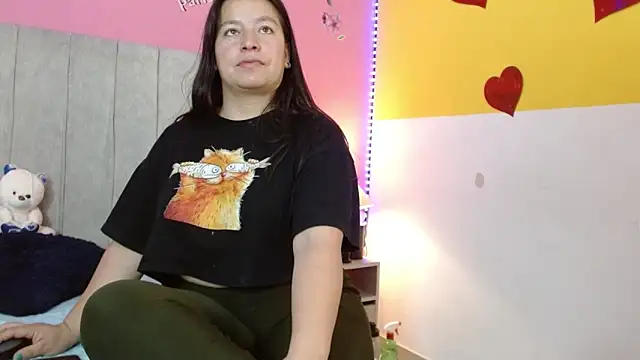 Snapshot of monickhot303av chatting on 11-29-25, 09:45 monickhot303av online show from 11-29-25, 09:45